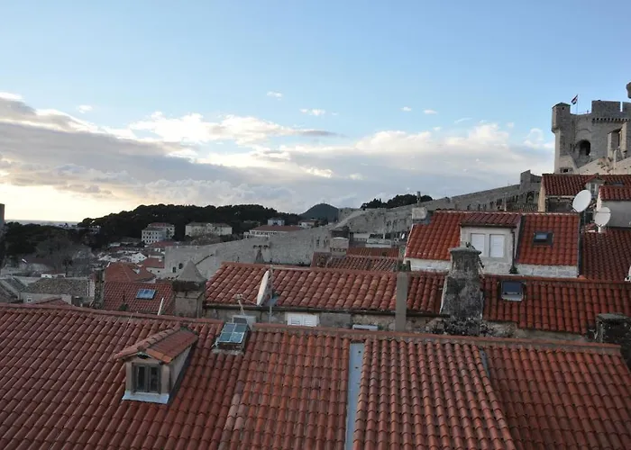 Lucic * Ντουμπρόβνικ